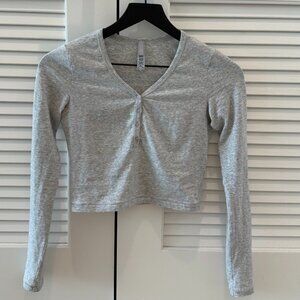 NWOT SKIMS New Vintage Long Sleeve Cropped Henley XXS